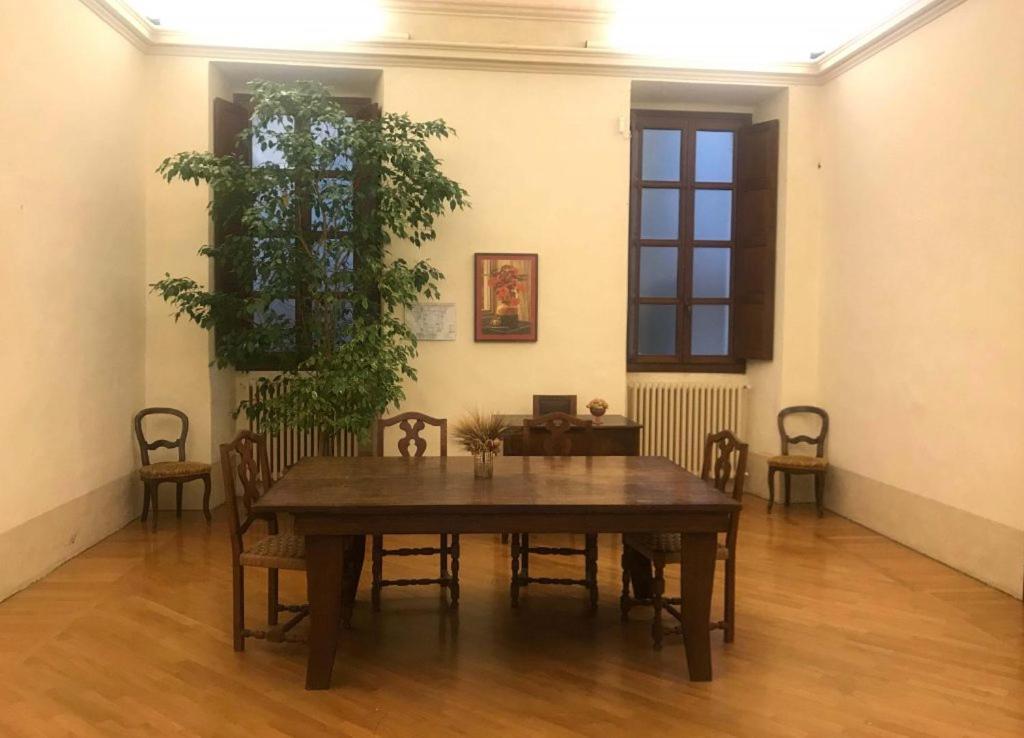 Hotel La Meridiana Акуи Терме Екстериор снимка